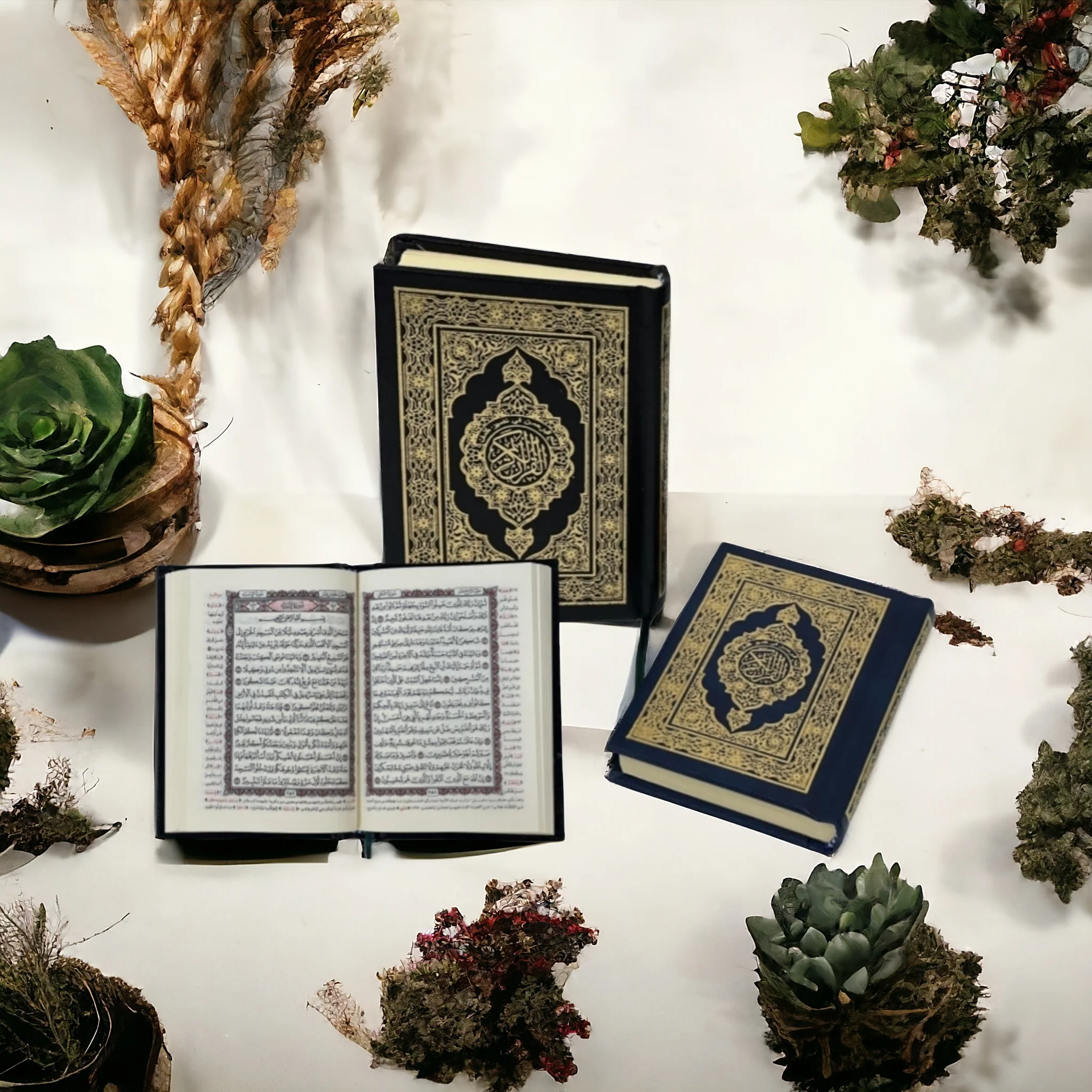 عدد 50 نسخة مصحف القرآن الكريم مقاس 08 * 12 سم مع تفسير الكلمات - Image 3